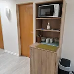 Ladage Hotel *