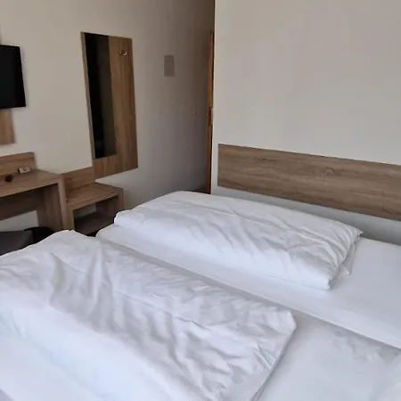 Ladage Hotel Frankfurt nad Mohanem