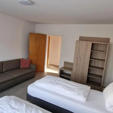 Ladage Frankfurt nad Mohanem